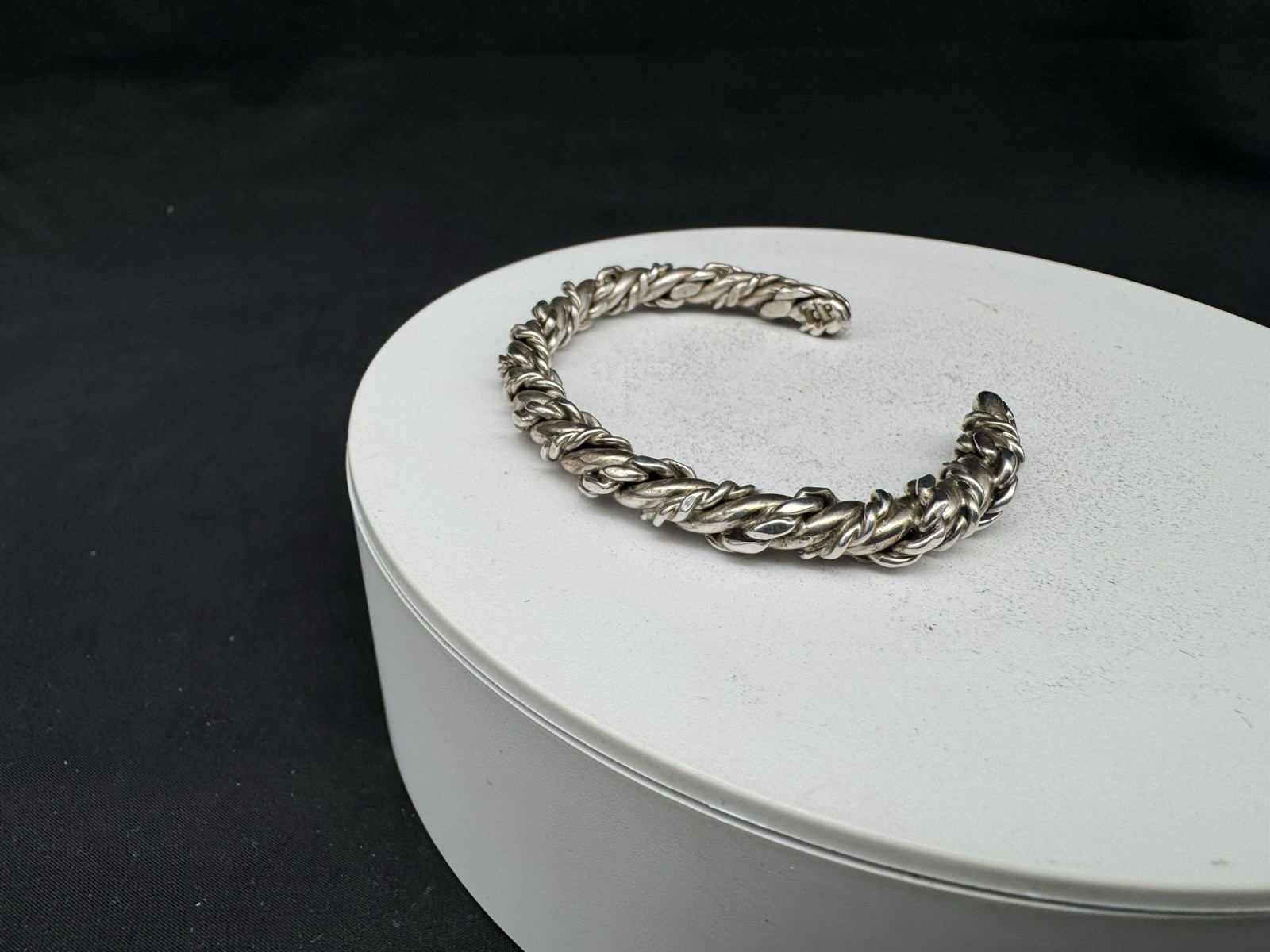 VINTAGE STERLING SILVER TWIST WIRE CUFF BRACELET, 30 grams
