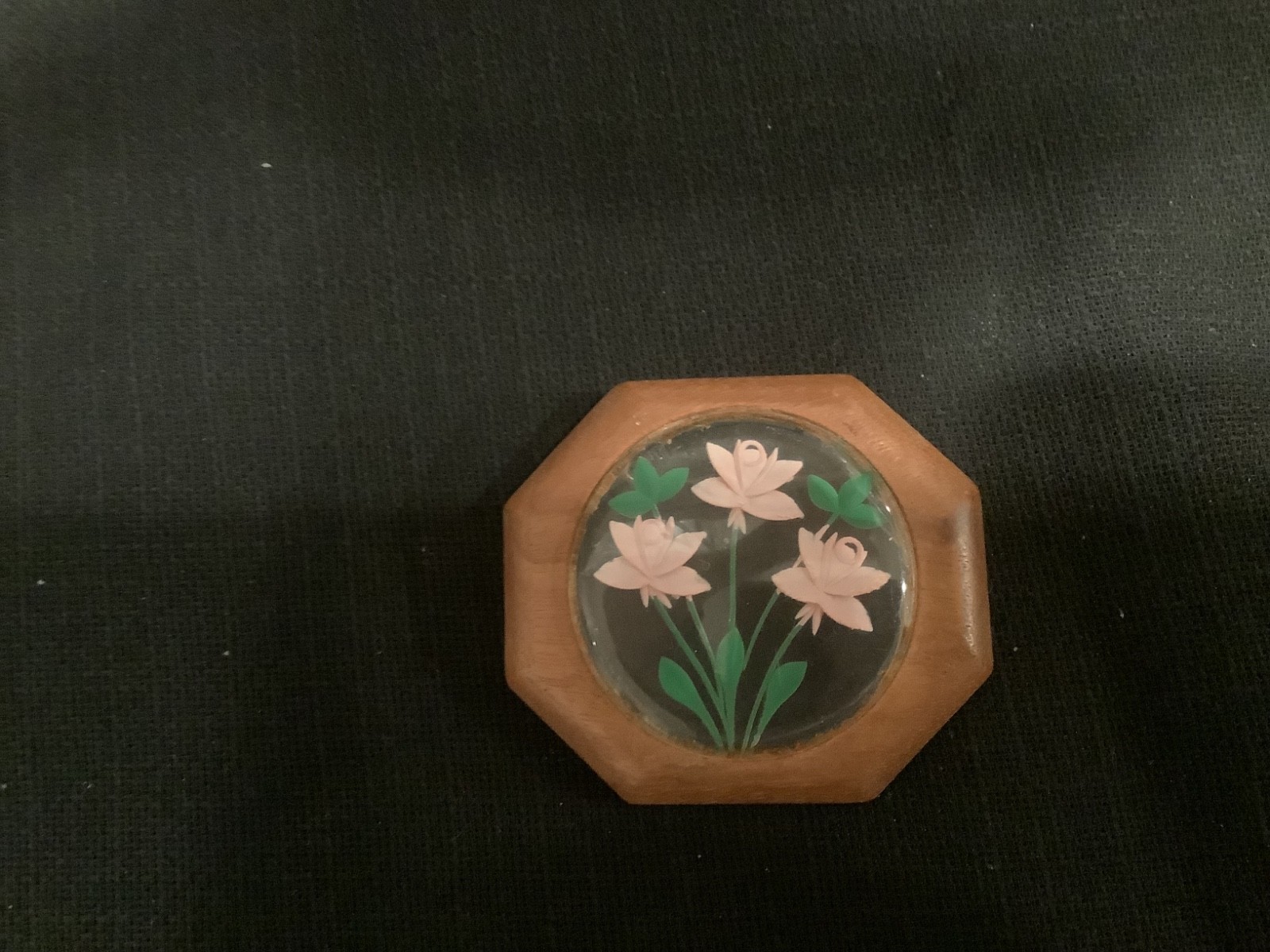 Lucite and wood reverse carved pin, daffodils pink