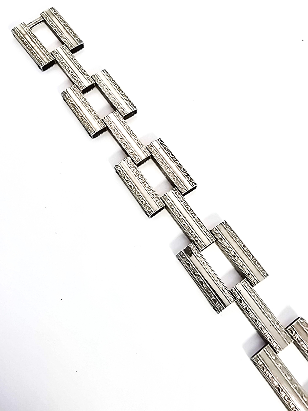 Art Deco embossed flower articulated chain link antique sterling silver bracelet