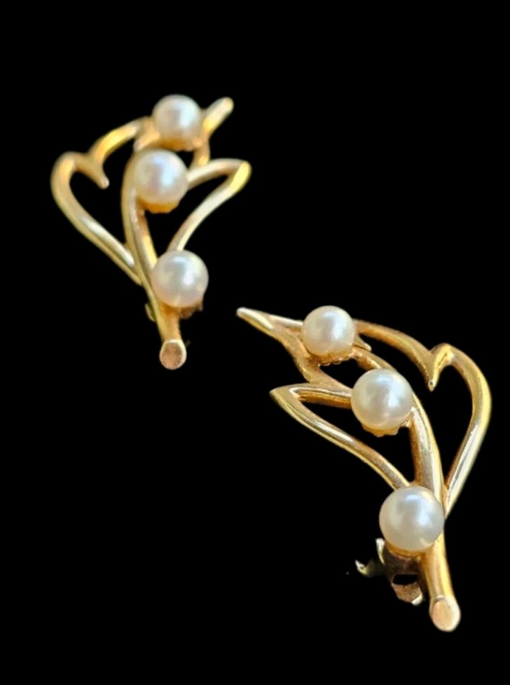 14K Yellow Gold Pearl Clip On Earrings Vintage Leaf Floral Designer 5.3 gm