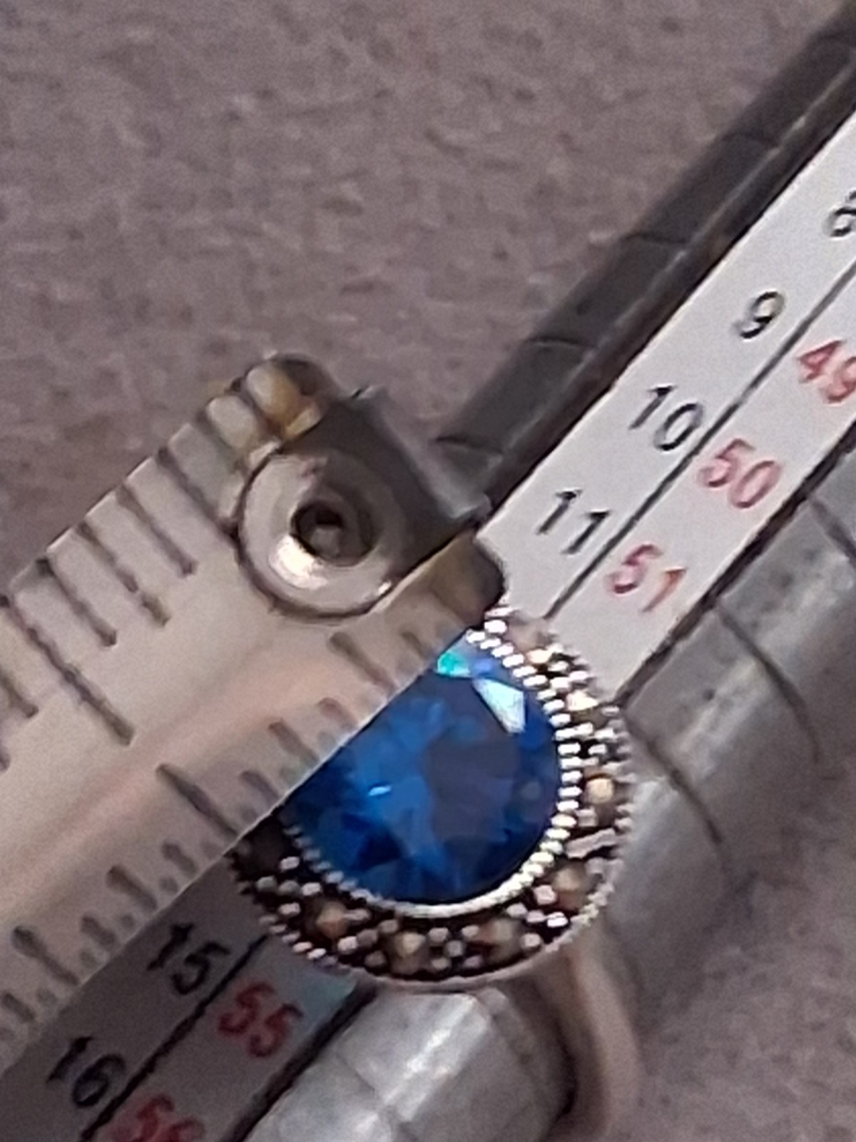 Blue faceted & marcasite halo ring, silverplated, round setting, SZ 6.75