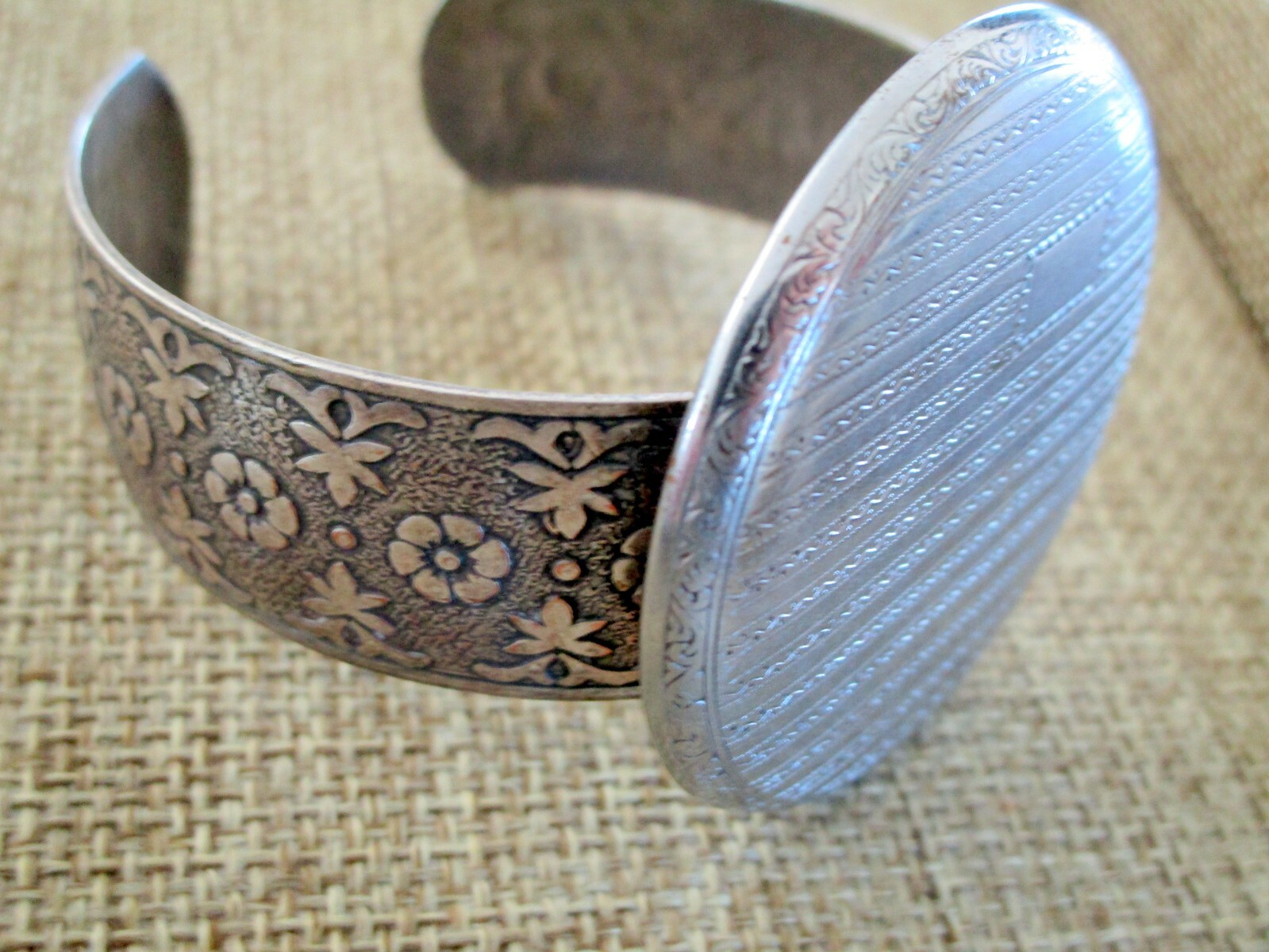Vintage Pocket Watch Case Cuff Bracelet – Silver tone floral designs