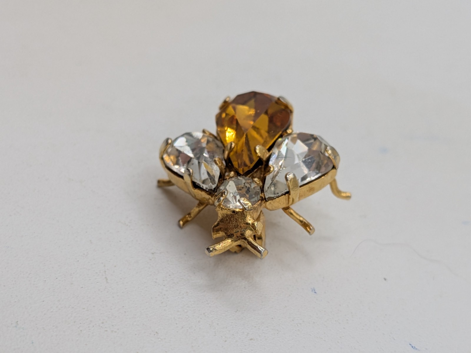 Vintage Yellow Amber Gold Tone Fly Insect Bug Brooch Scatter Pin Rhinestone