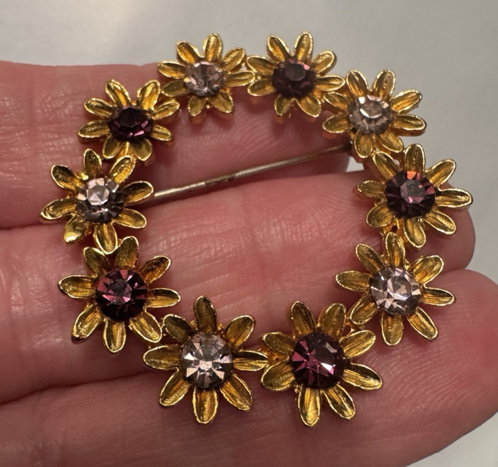 Flower Purple Clear Rhinestone Pin Brooch Gold Tone Garden Fairy Spring Whimsy