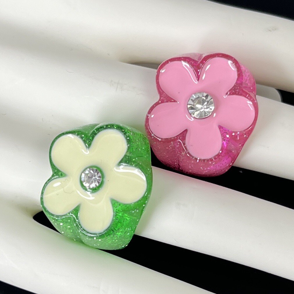 Chunky Lucite Flower Rings Rhinestone Pink Green Glitter Size 7 Retro Daisy Set