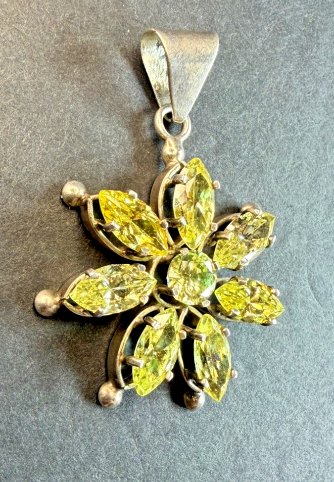 TAXCO STERLING SILVER 925 SPARKLY LOTUS FLOWER PENDANT SIGNED ON BAIL