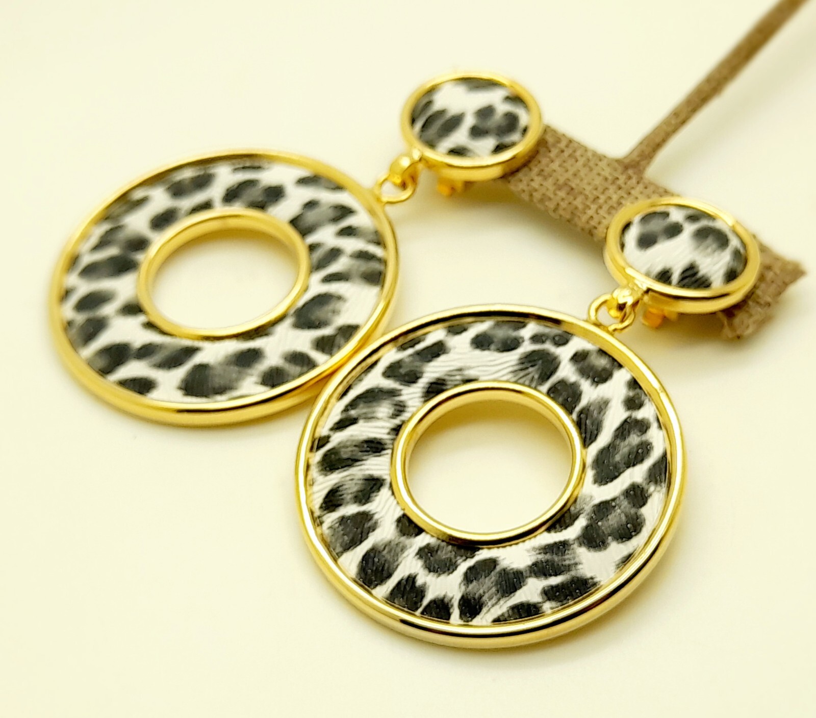 Vintage chunky Leather white & black Earrings Animal Print Leather Clip Earrings