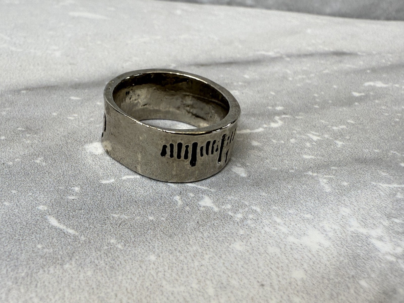 Vintage Silver Tone Tape Measure Ruler Ring Size 7