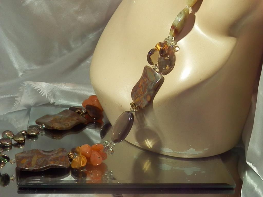 FABULOUS Vintage 80’s Genuine Pearl Jade Carnelian Tiger Eye Necklace 600o2
