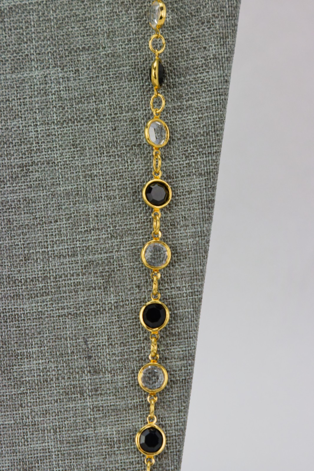 Austrian Crystal USA Open Bezel Link Necklace, Gold Tone, 34gr