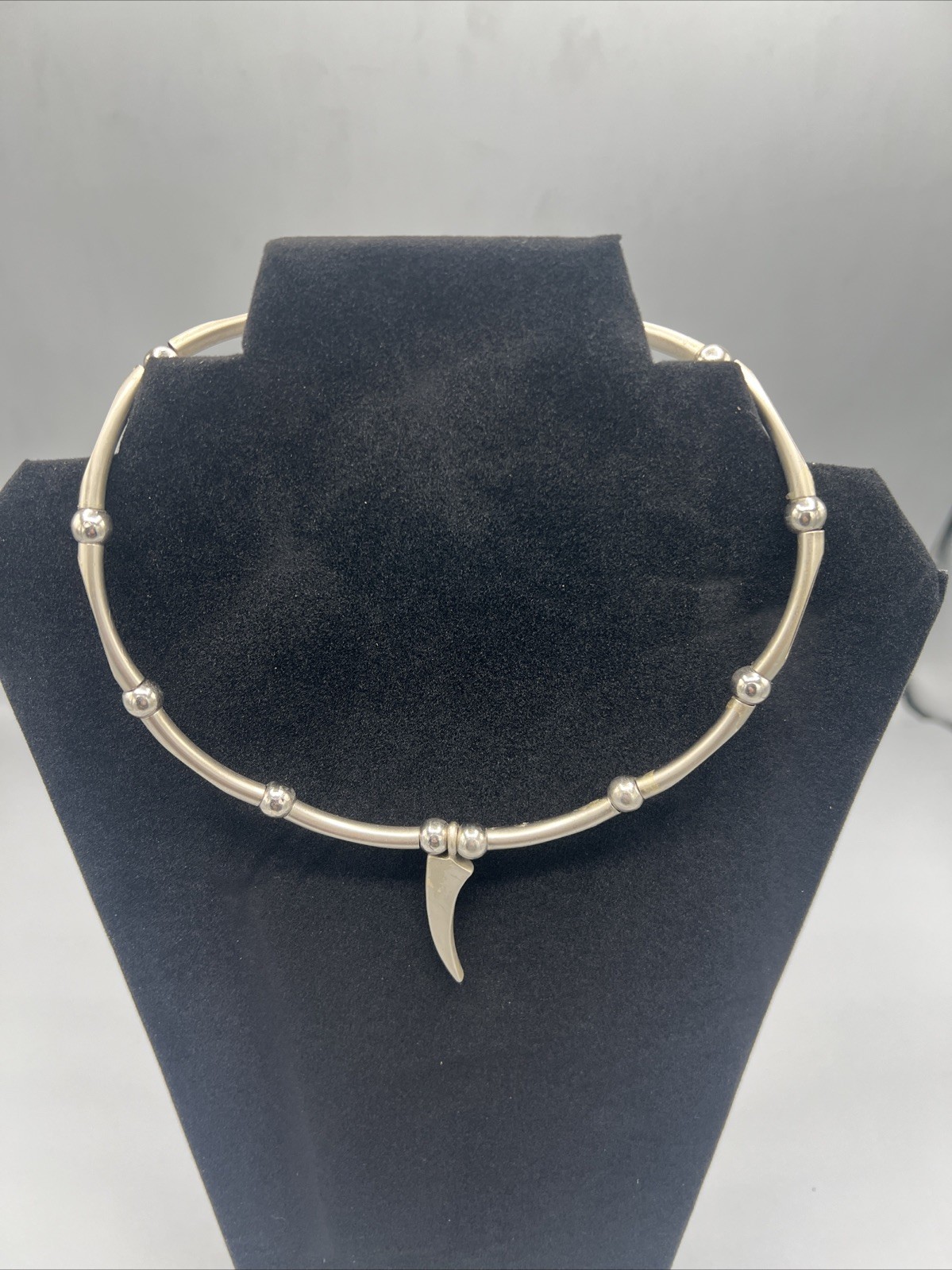16.5″ Vintage Y2K Spike Choker Necklace Brutalist Punk Rock Goth Collar