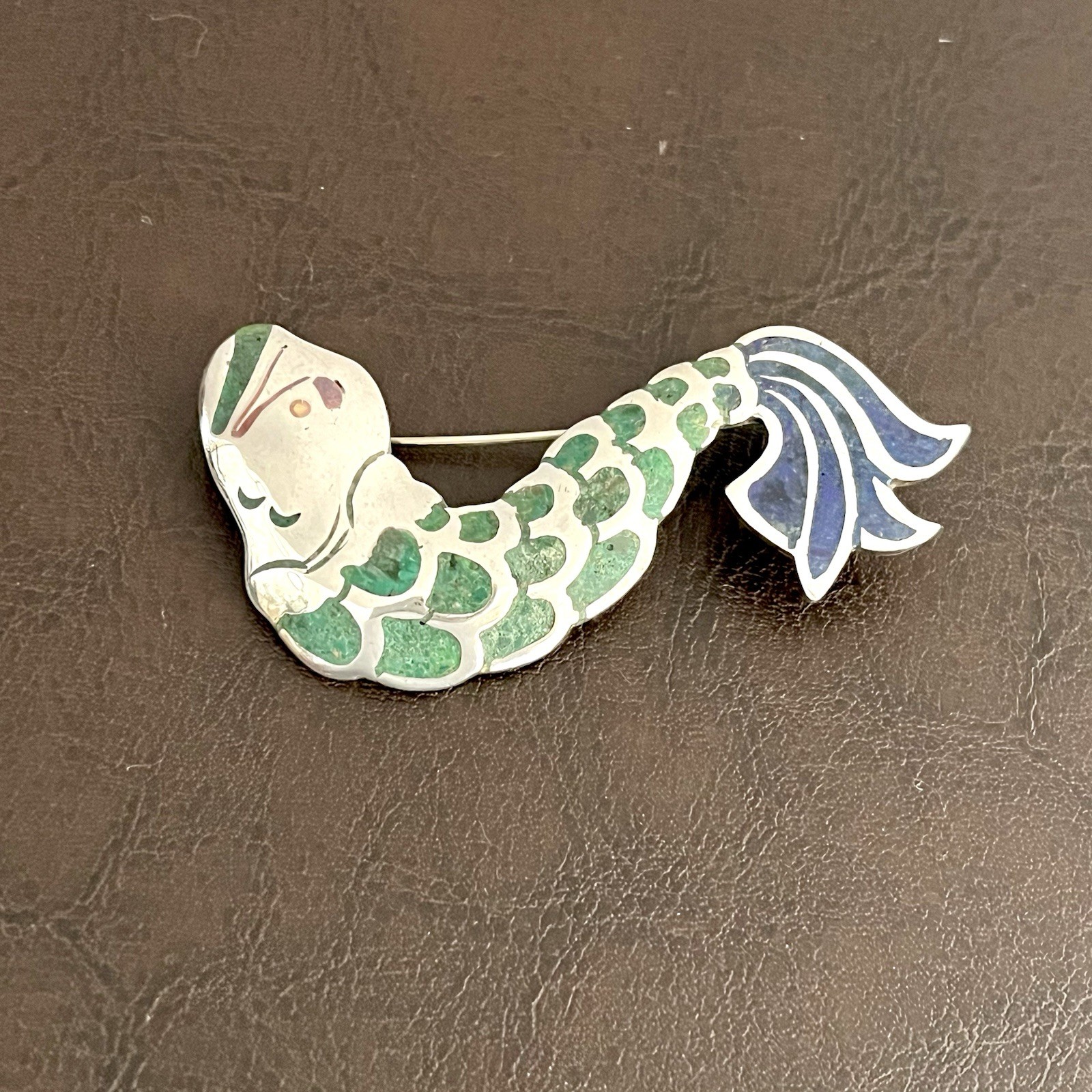 Vintage Los Castillo sterling silver crushed stone inlay fish pendant or brooch