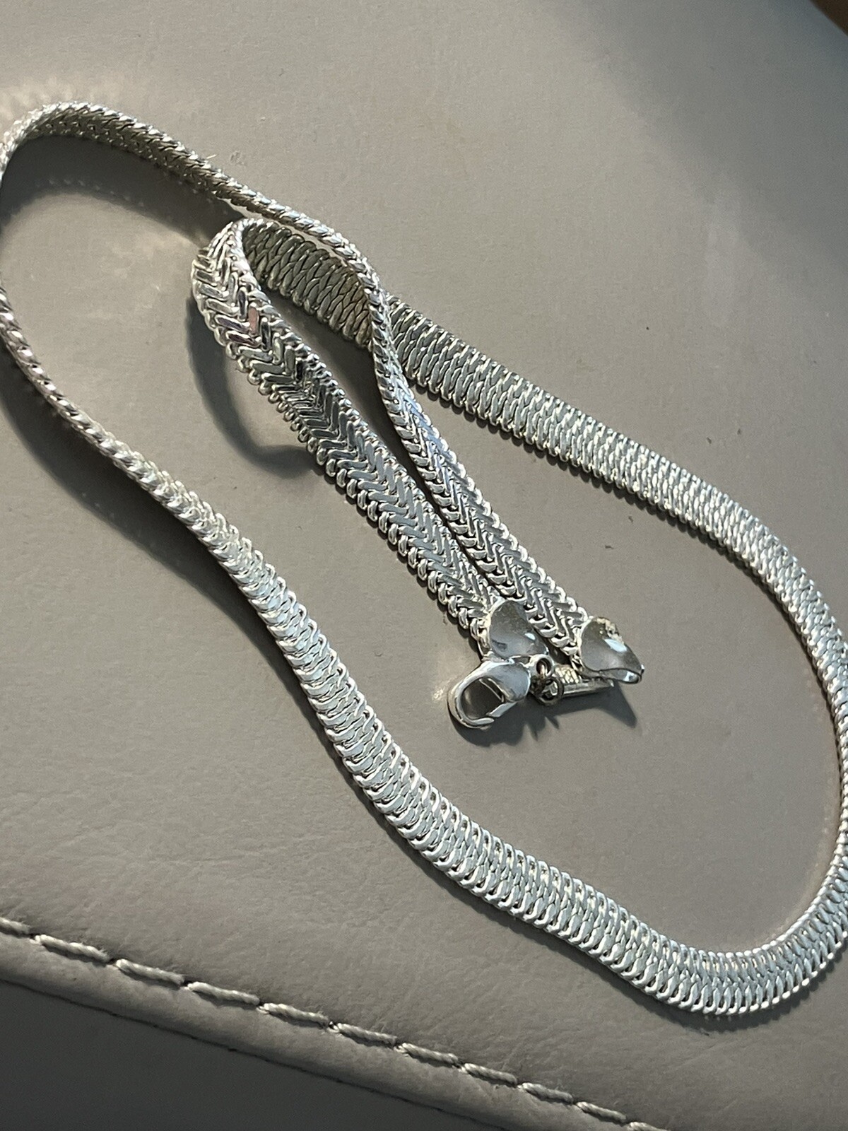 Vintage Napier Signed Silvertoned Flat Snake Style 1/4″W 20″L Necklace Estate