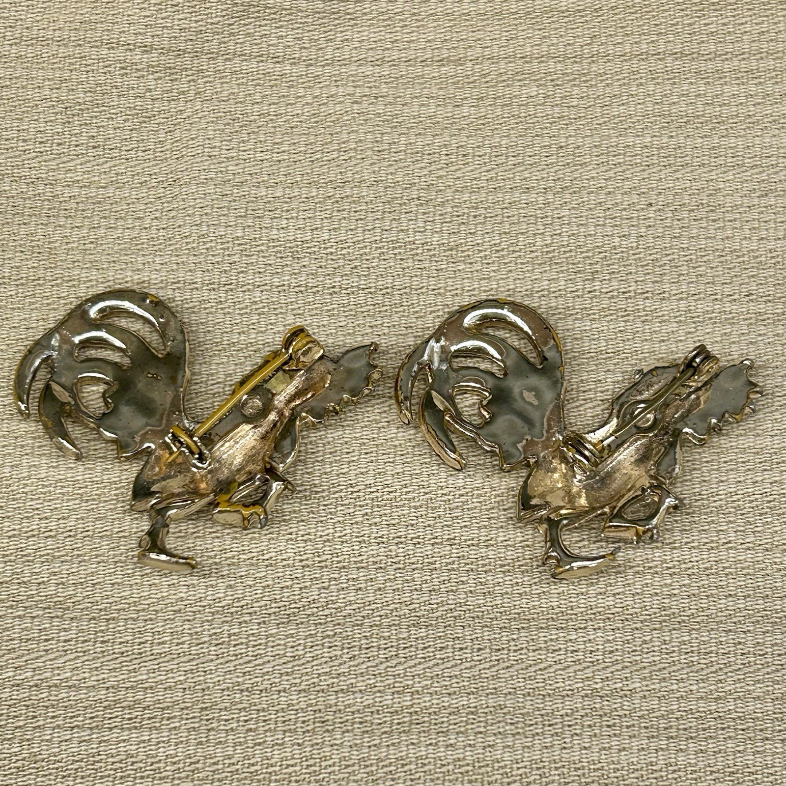 Lot of 9 Assorted Vintage Brooches