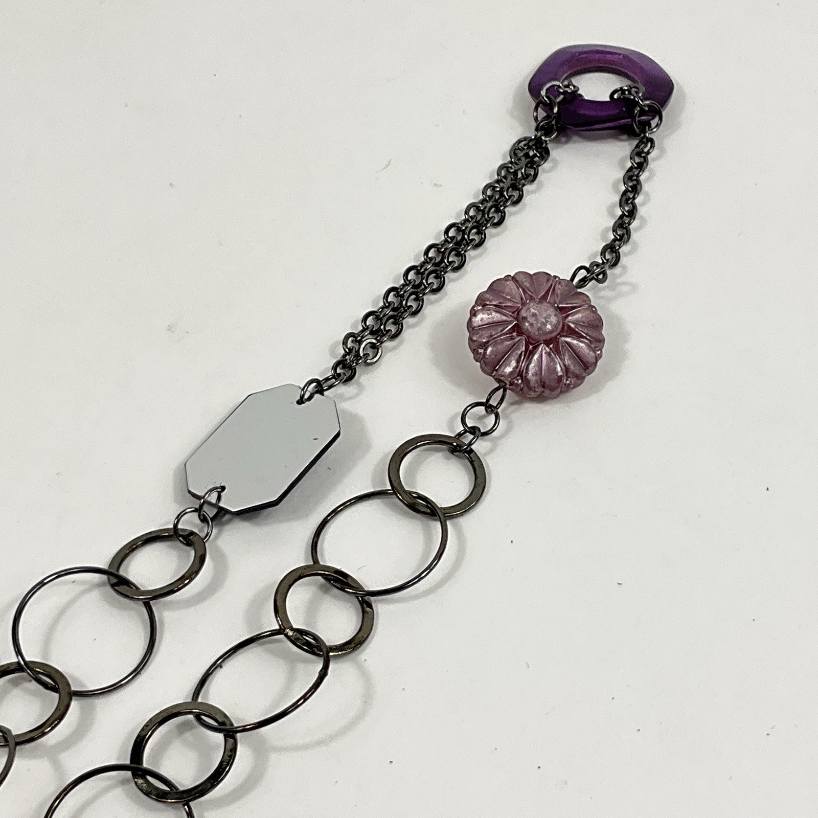 Vintage Asymmetrical Purple Acrylic Crystal Gunmetal Chain Link 24″ Necklace