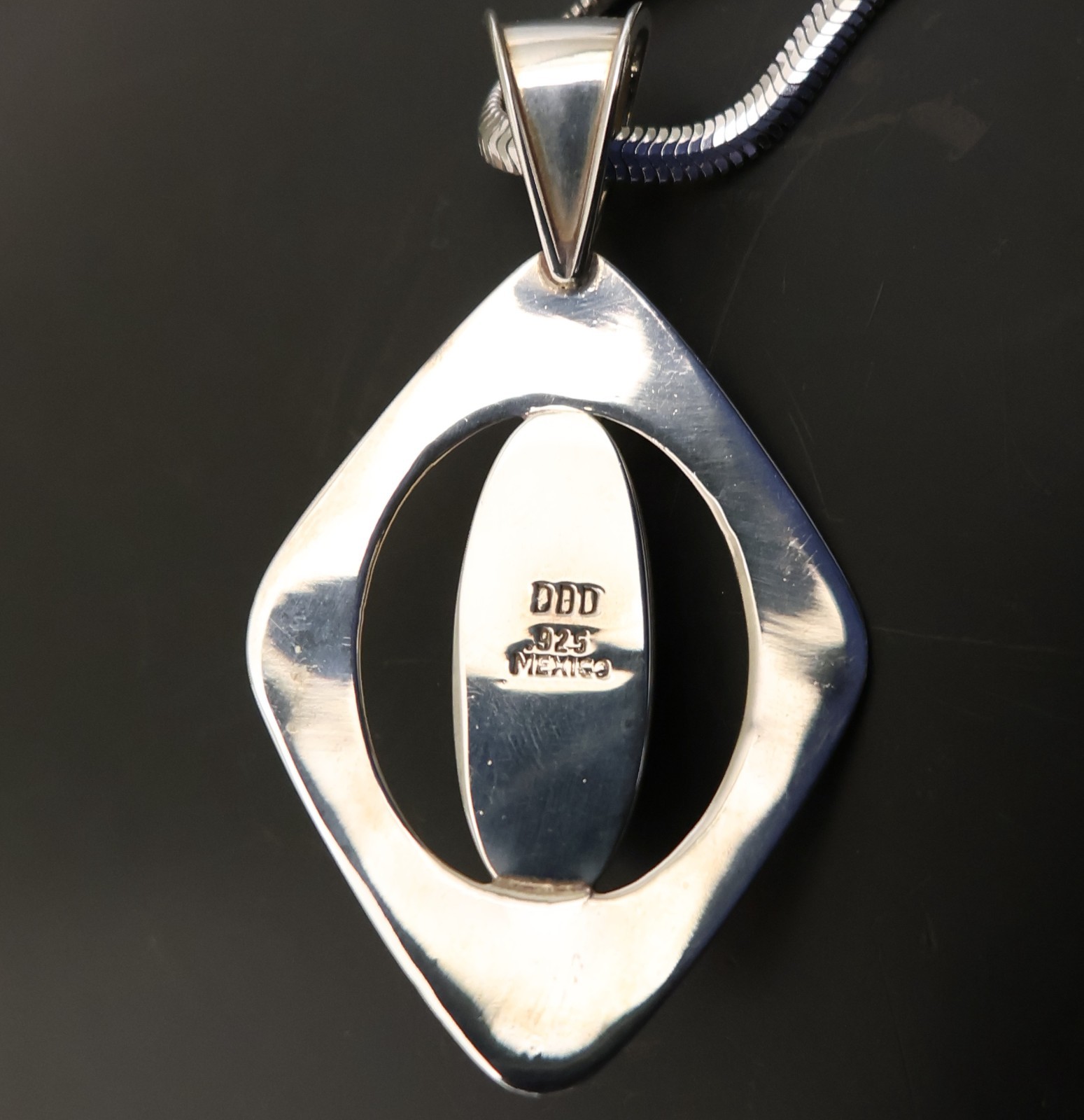 Dominique Dinouart pendant DDD malachite Milor 925 sterling silver omega chain