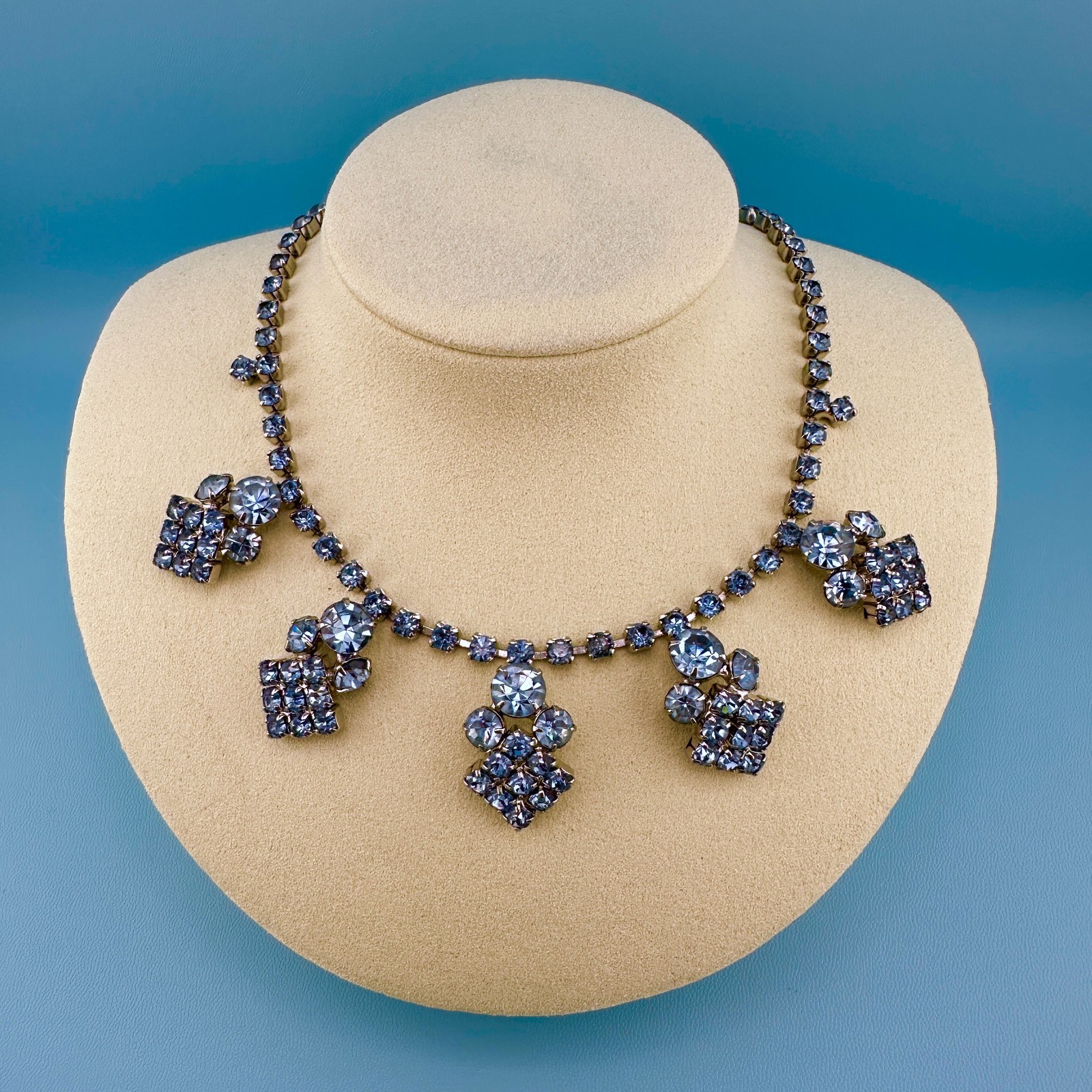 Vintage Blue Rhinestone Collar Necklace Prong Set Cup Chain Cluster Drops 14″