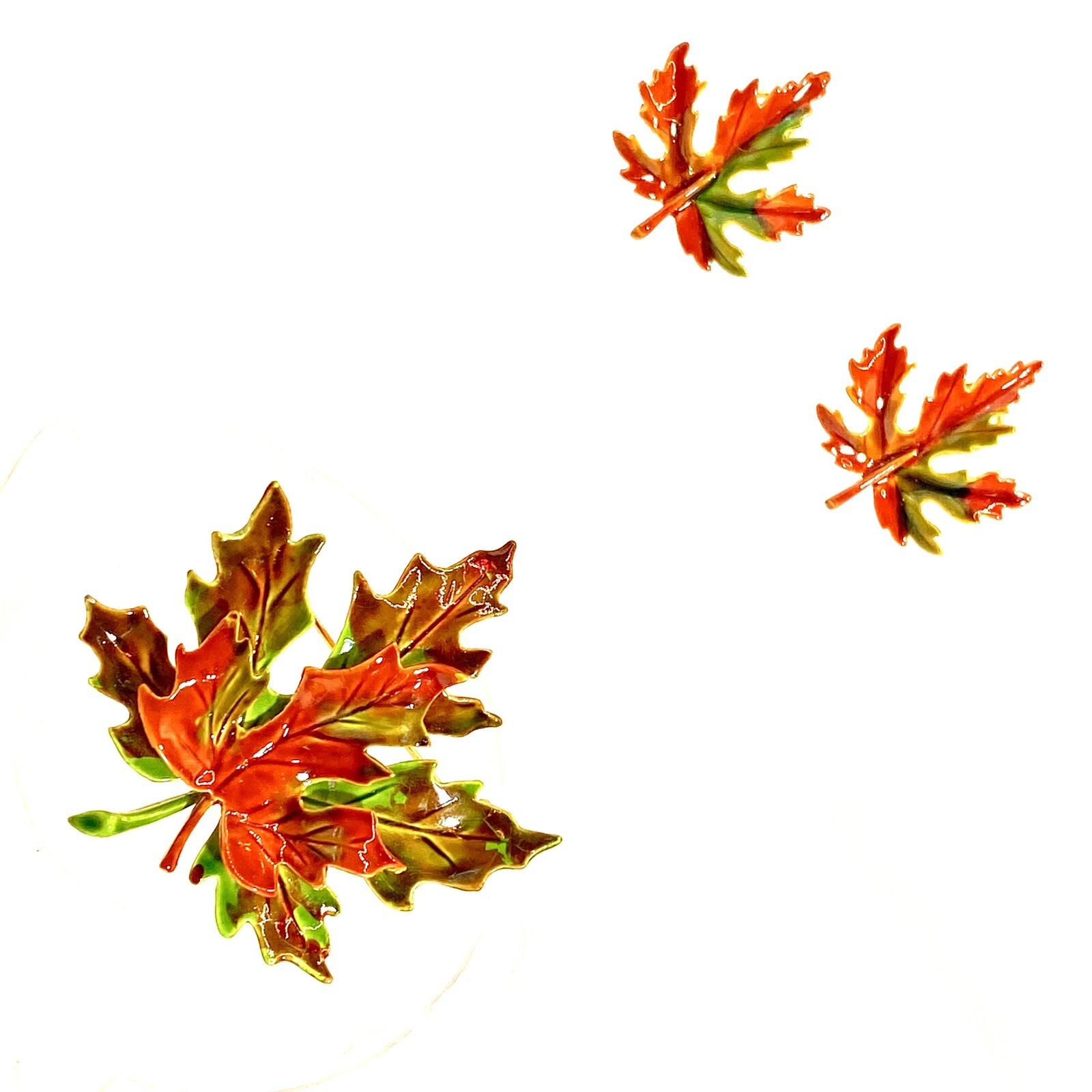 Vtg GoldTone Unmarked Brooch ClipOn Earrings 3D Fall Colors Leaves Unique Rare C