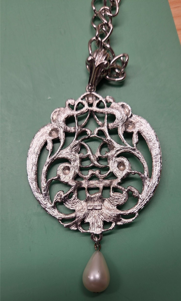 Vintage Costume Jewelry Lot Earrings Necklaces Bracelets Avon