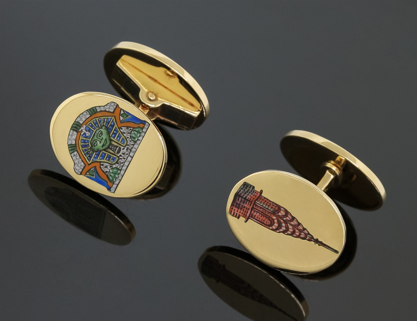 Vintage Deakin & Francis for Cartier Oval Enamel Dog Cufflinks 18K Yellow Gold