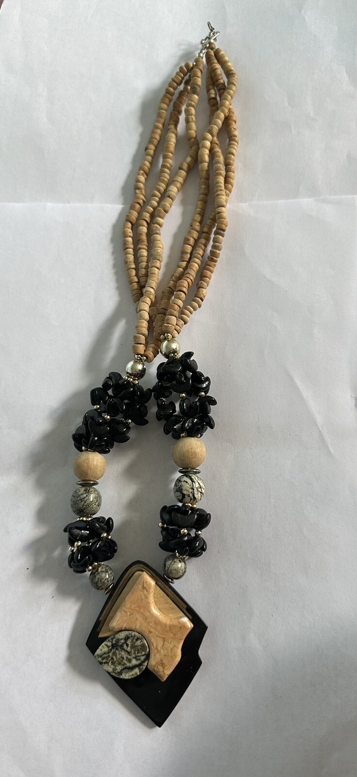 Boho Wood Bead Chain Necklace With Lucite And Stone Pendant & Lucite Accents 24”
