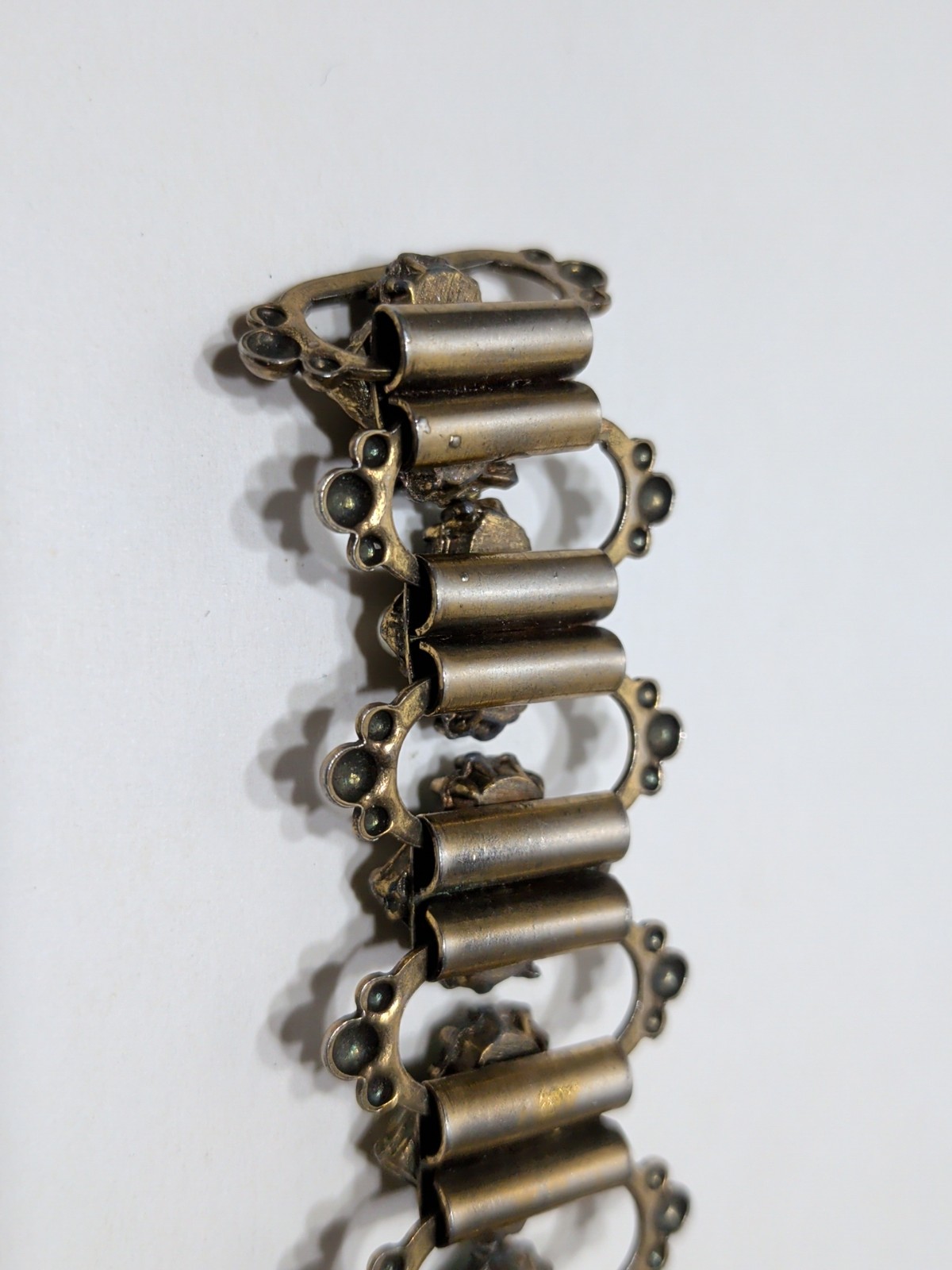 ✨VINTAGE✨ 1950s 8″ Bracelet Blue Stones Small Pearls Gold Tone Filigree Copper?