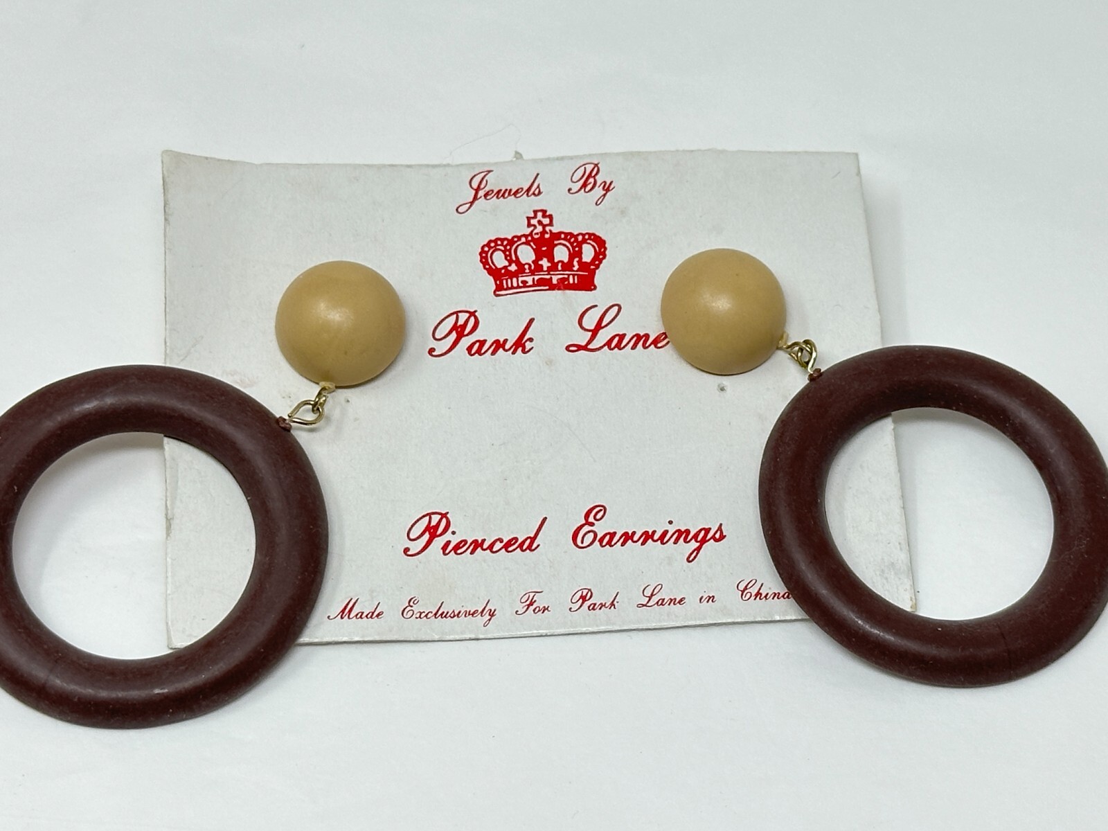 Jewels by PARK LANE Goldtone Tan Brown Plastic 2.75″ Drop Dangle Earrings