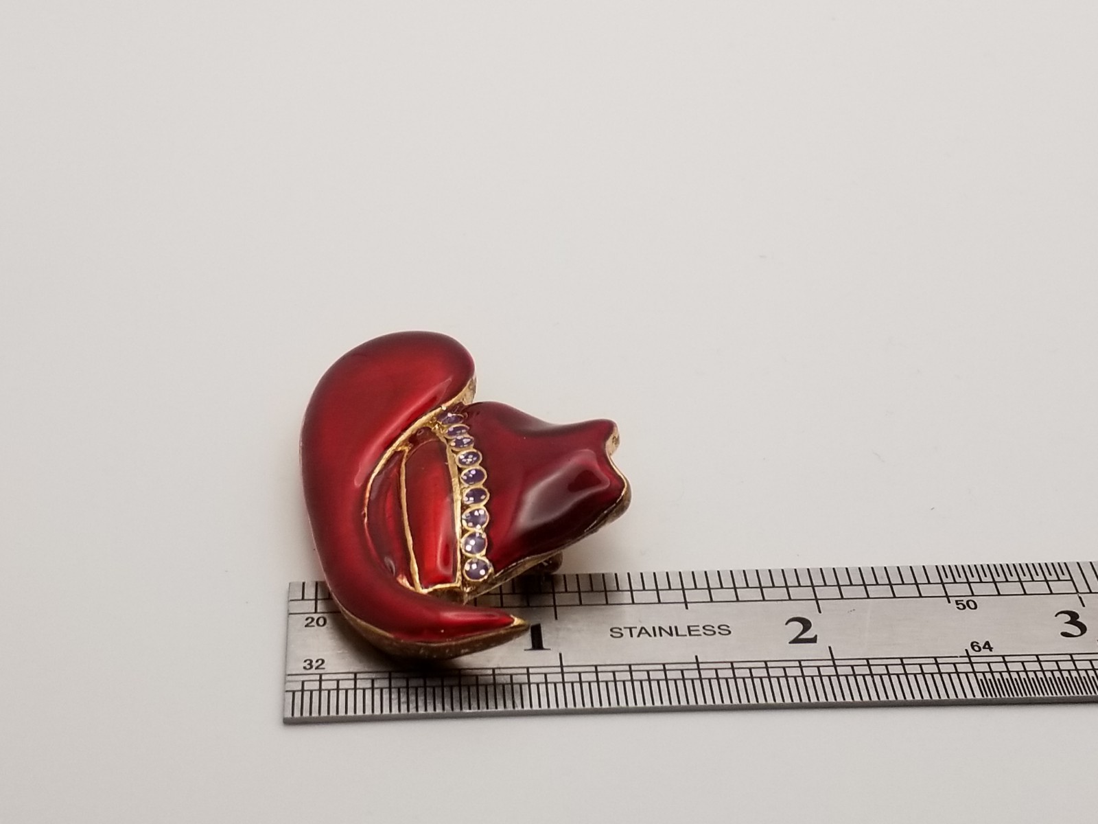 Vintage Red Enameled Hat Shaped Brooch Pin W Purple Rhinestones “Red Hat Society