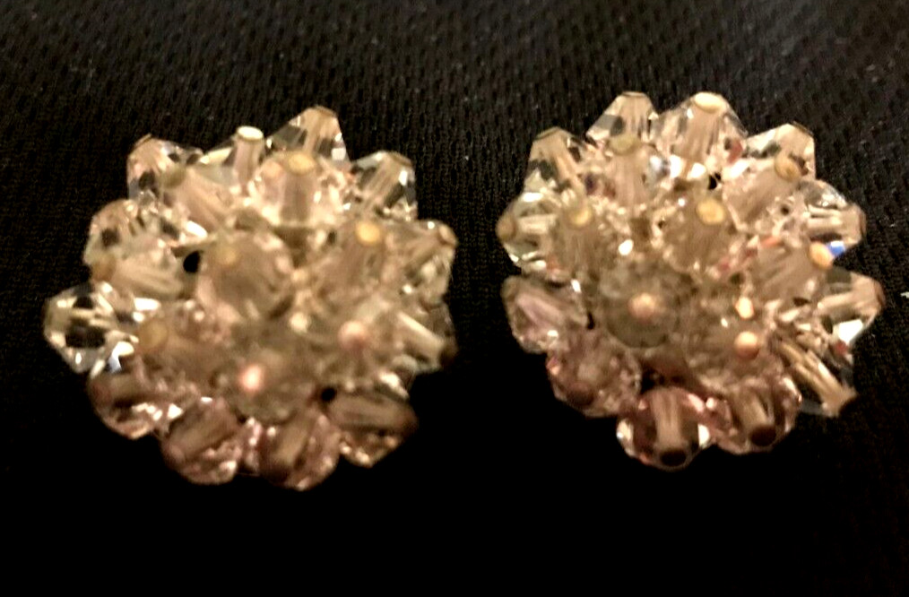 Vintage LAGUNA Faceted Crystal Bead Cluster Clip On Earrings, 3/4″