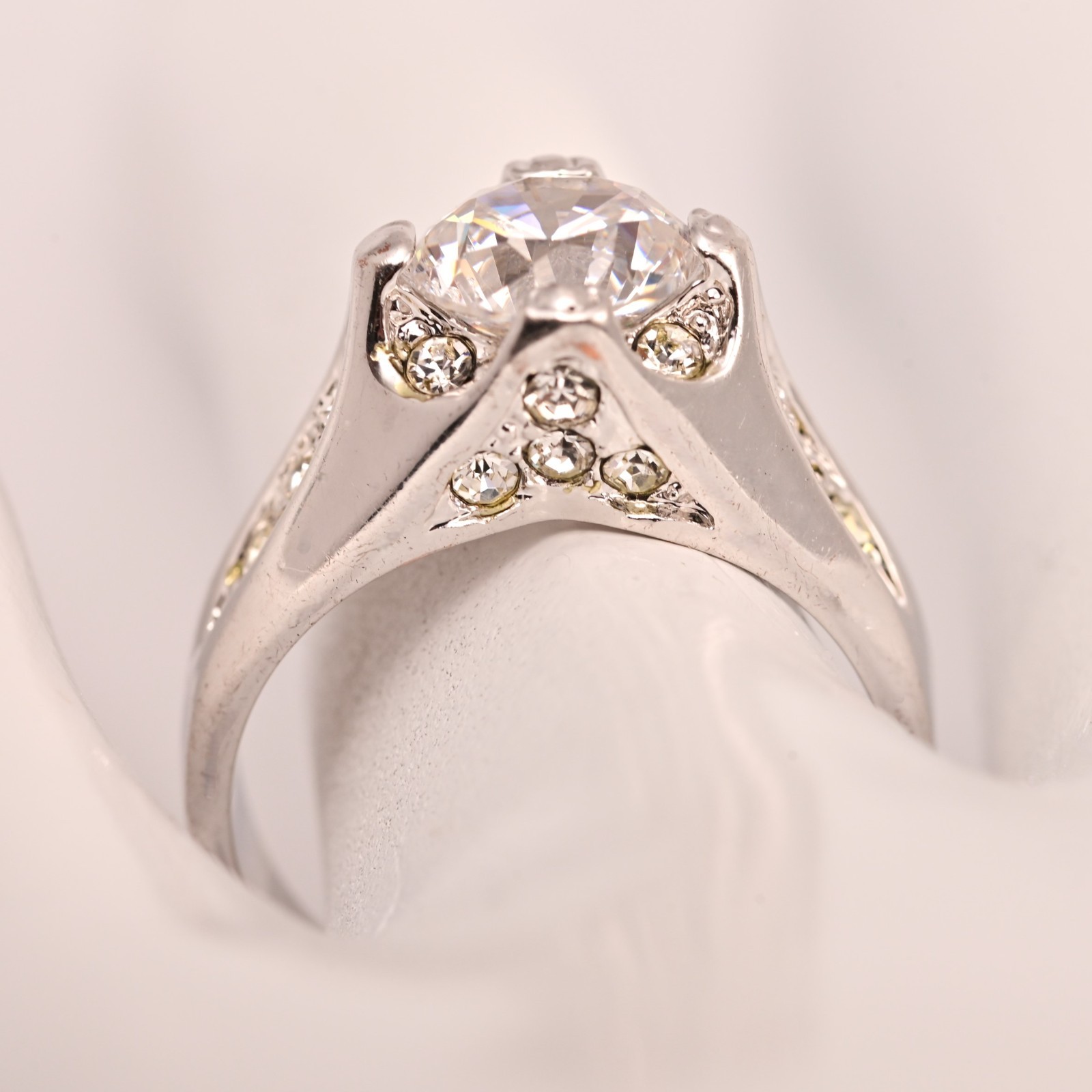 Antique Original Vintage Deco Designer Silver Moissanite Gemstone Estate Ring