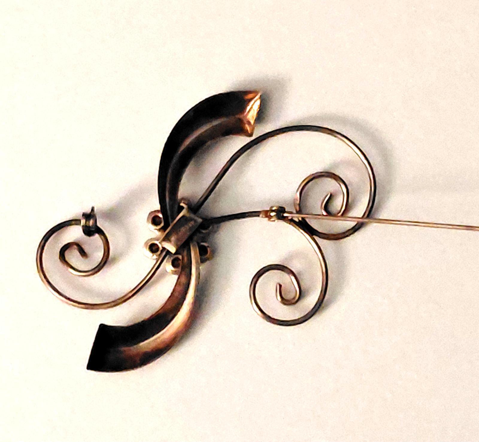 Vintage Sterling Gold Wash Pin Swirls Rhinestone Flower