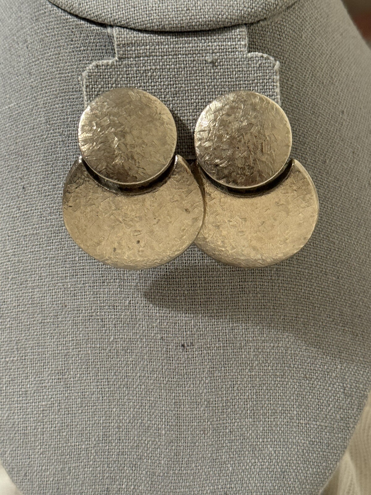 Vtg Pair Earrings Textured Door Knocker And Double Disc Pierced – Aluminum Metal