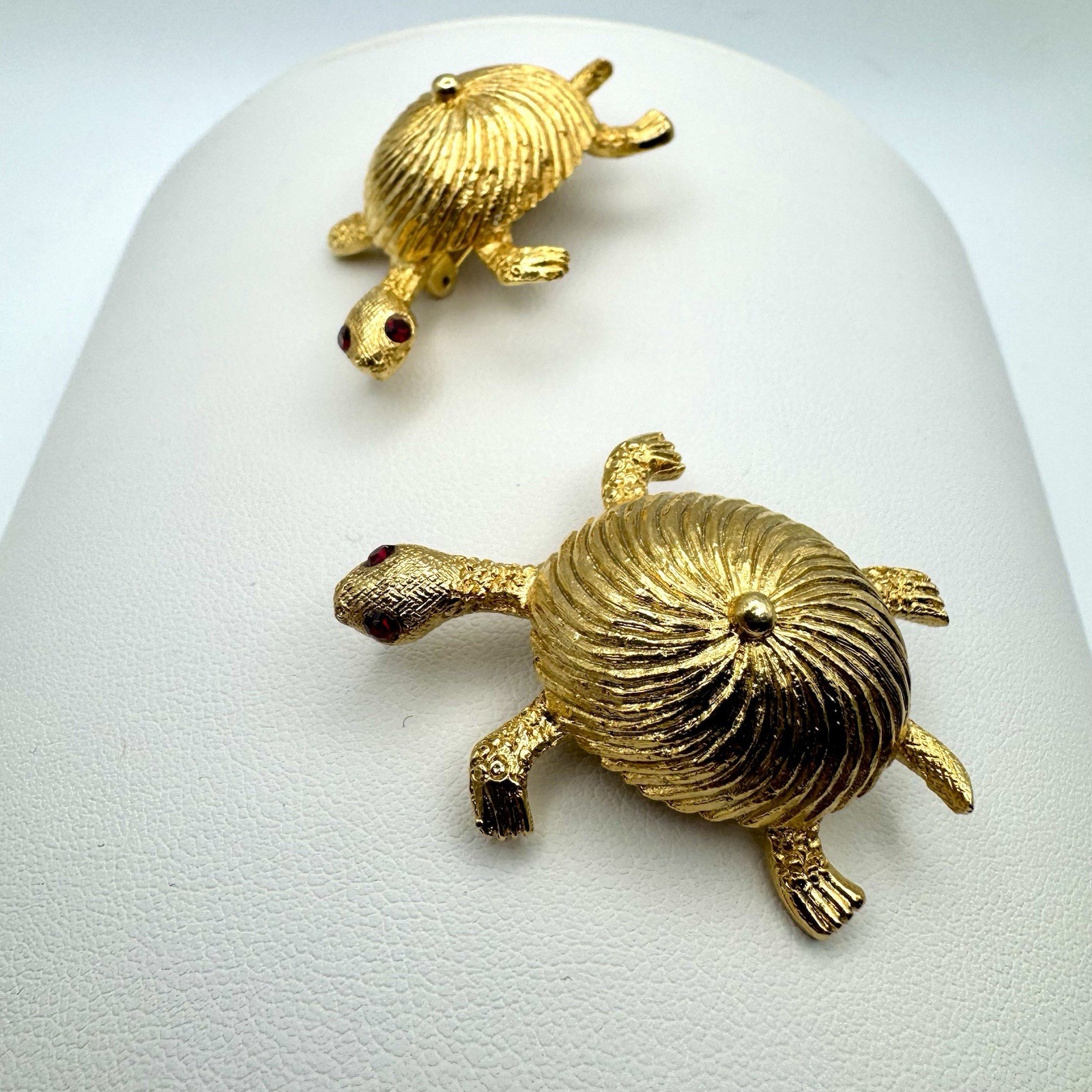 Goldtone Textured Twin Turtle Brooches Red Rhinestone Eyes