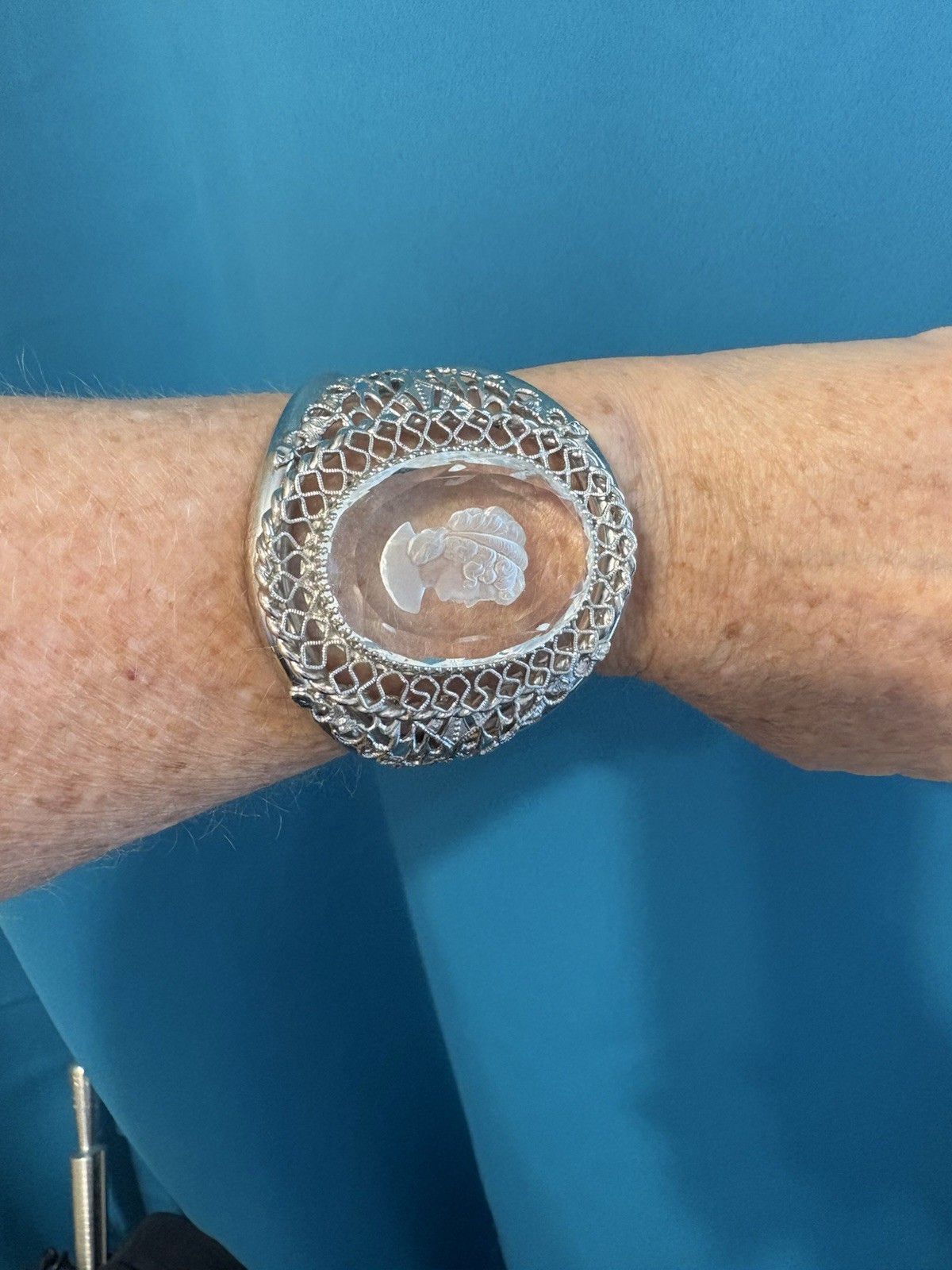Whiting & Davis massive cuff bracelet clear cut cameo silver tone sz 6.5 vintage