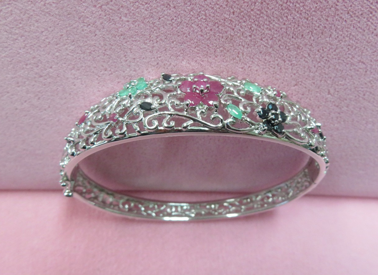 Ross Simons 7″ 925 Sterling Silver Hinged Ruby Sapphire Emerald Bangle Bracelet