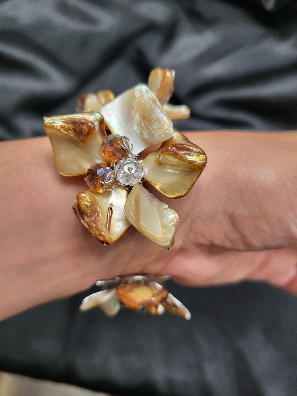 Vintage Mother of Pearl Shell Stretch Bracelet Chunky Golden Brown Cuff Boho