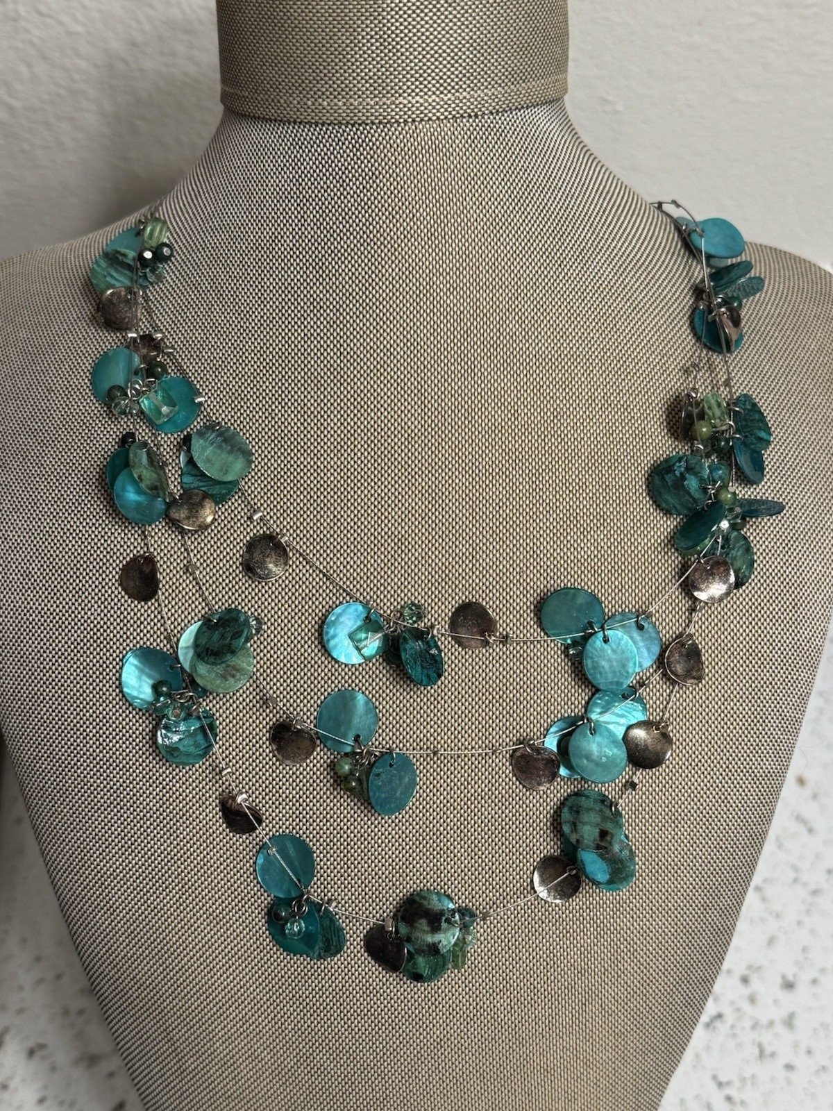 Coldwater Creek Boho Mother Of Pearl Aqua Turquoise Necklace & Ear Earrings VTG