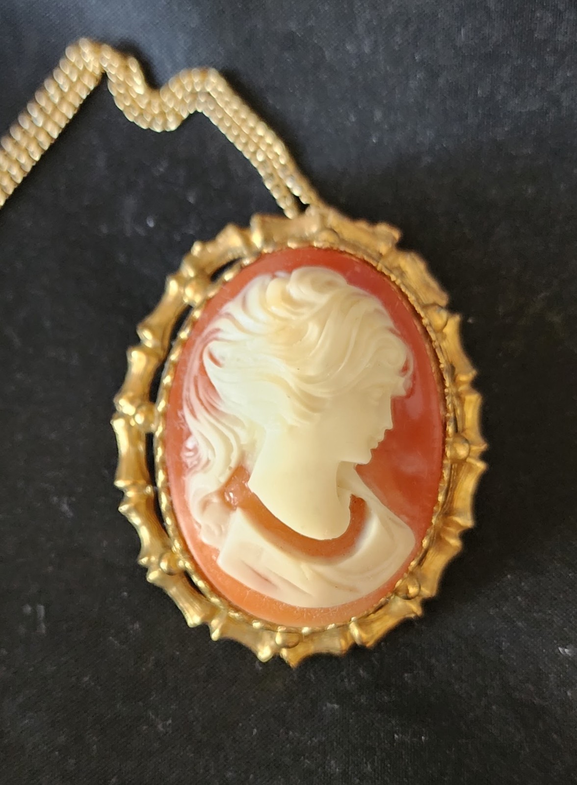 Vintage Salmon Color Lady Head Cameo Necklace Pendant Brooch Pin Beautiful NOS