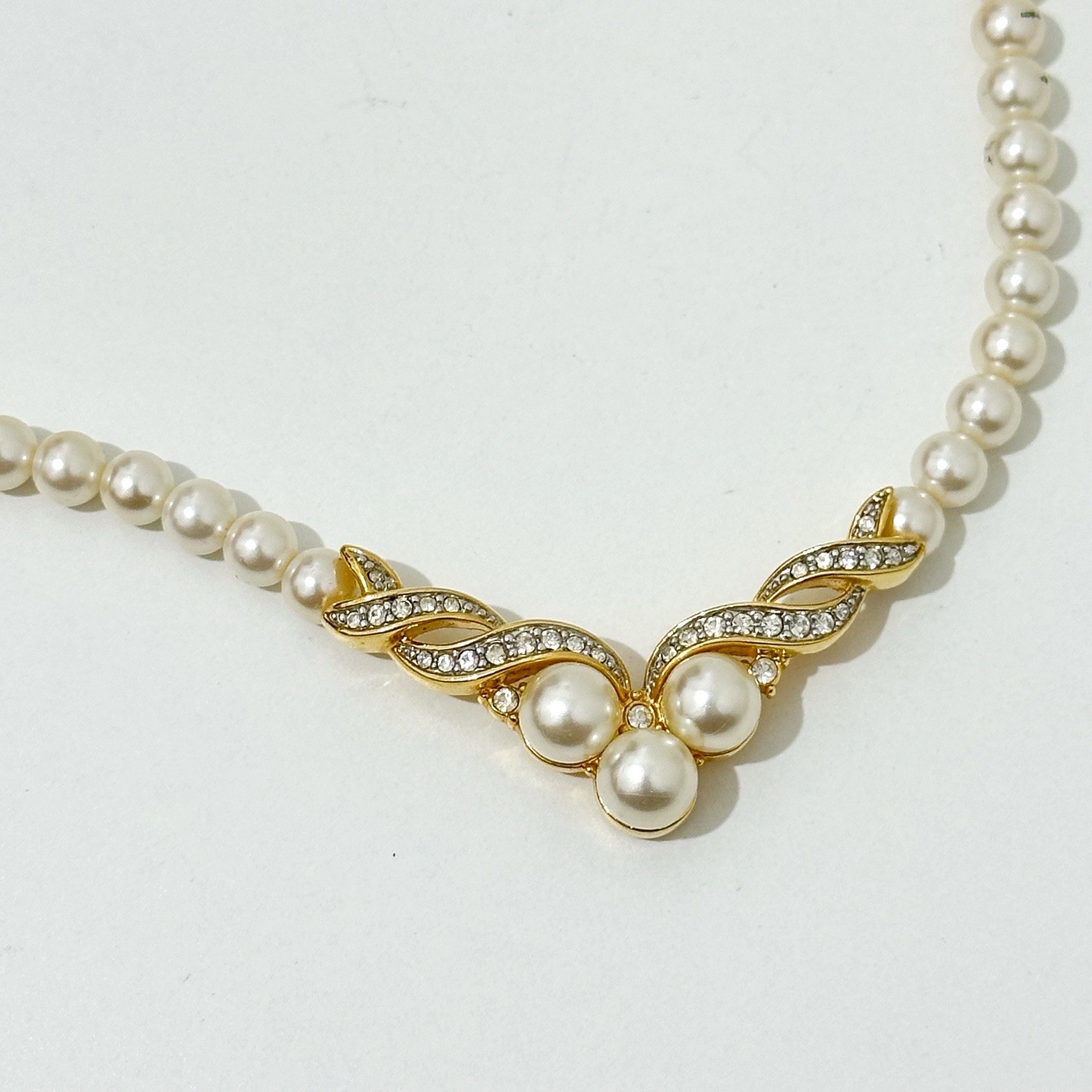 Vintage Faux Pearl Rhinestone Necklace Gold Tone Formal Bridal Wedding 45cm