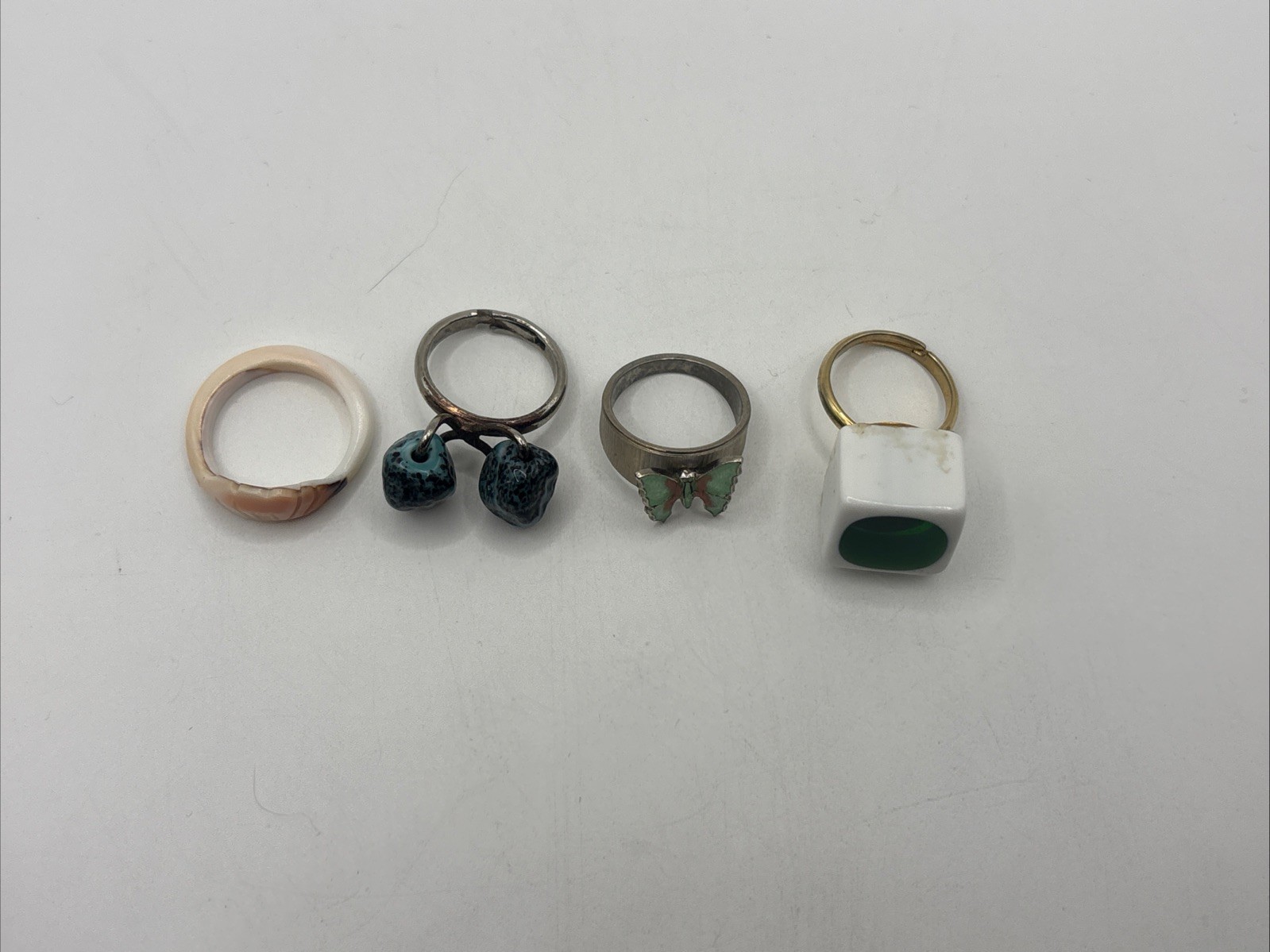 Vintage Costume Jewelry Rings Gold And Silver Tones Different Sizes Set Of 4