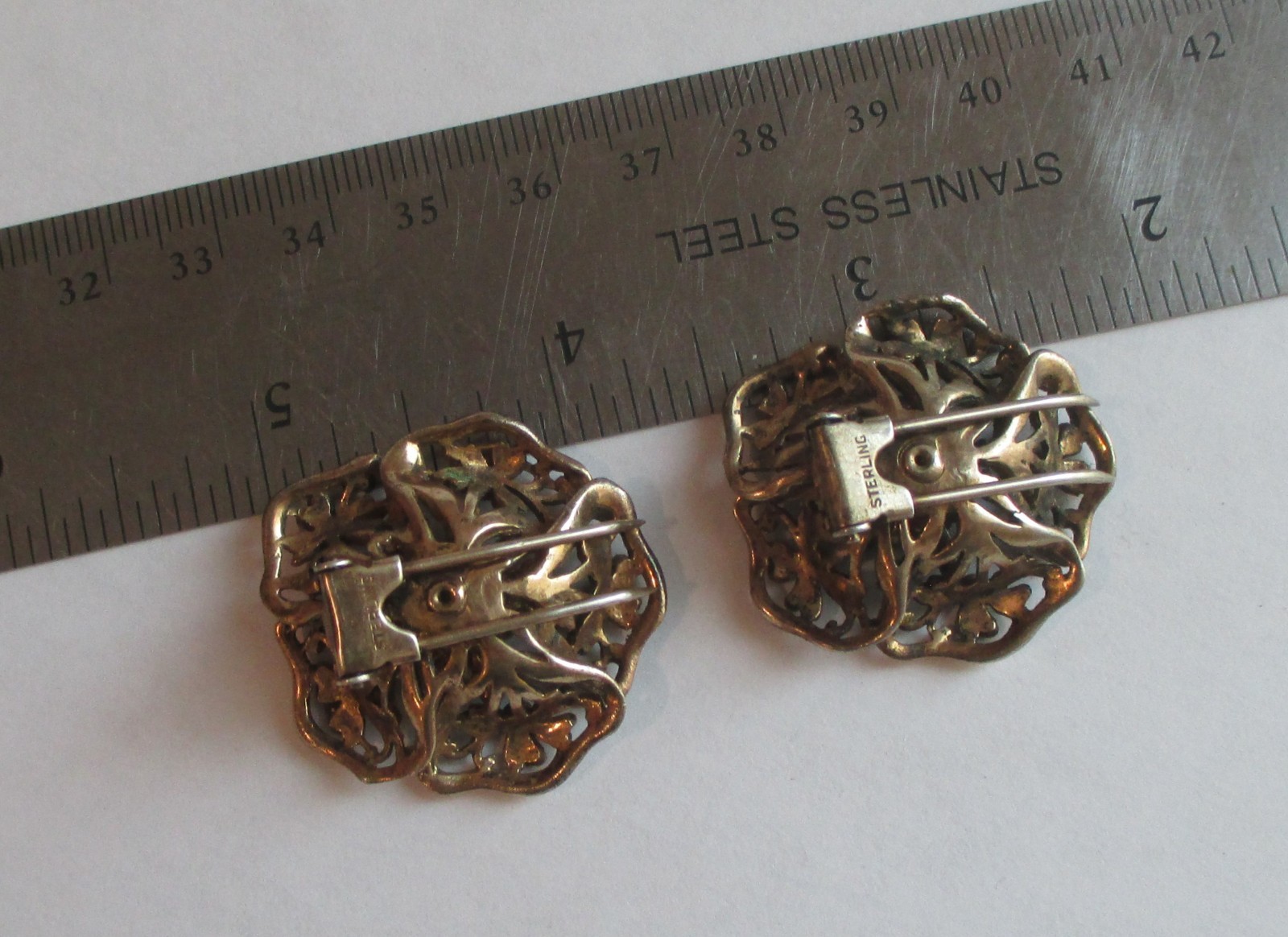 PAIR VINTAGE STERLING SILVER RHINESTONE FUR CLIP BROOCH GOLD WASH FLOWER LOT