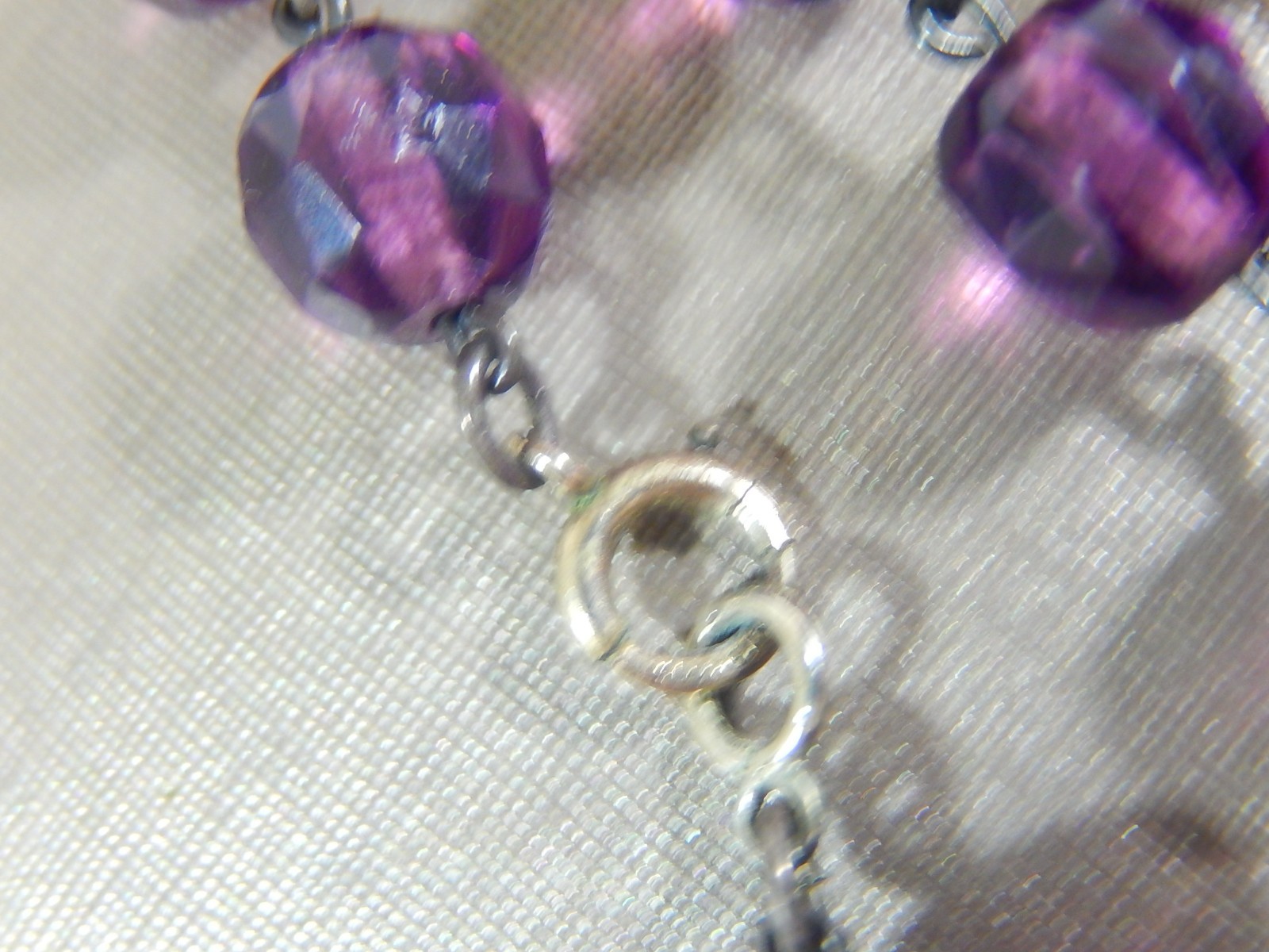 ART DECO CZECH FACETED PURPLE GLASS BEAD CHAIN STRUNG 30″ GF CLASP NECKLACE