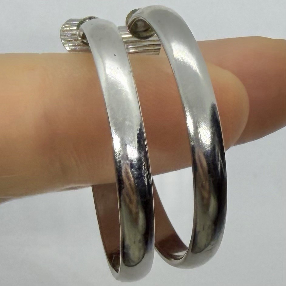 Vtg Large Classic Silvertone Hoop Earrings Clip Full Round Flat Drop Dangle Bold