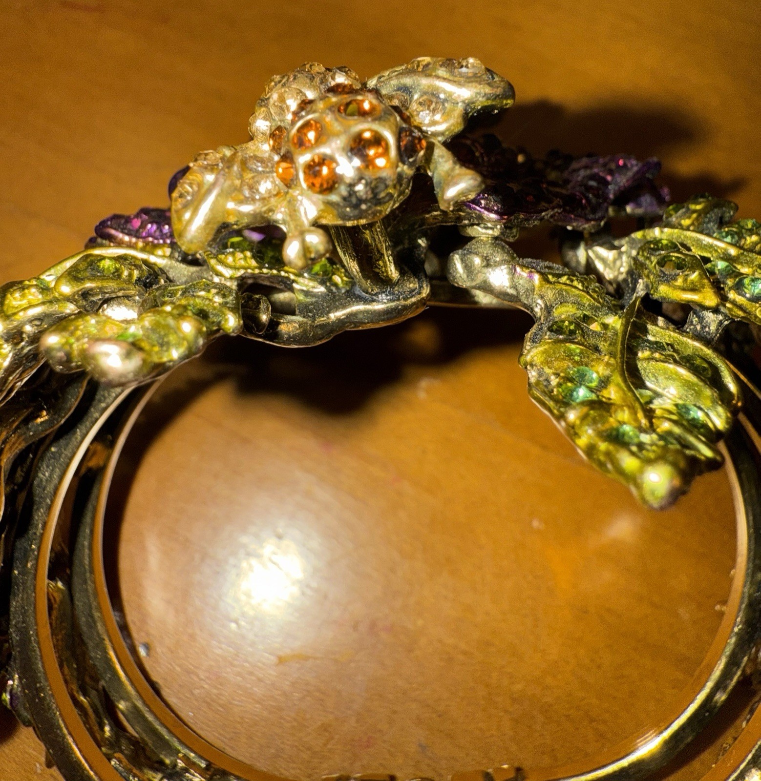 VTG OPC CRYSTAL RHINESTONE PURPLE ROSE BRACELET WITH BUMBLE BEE! STUNNING!