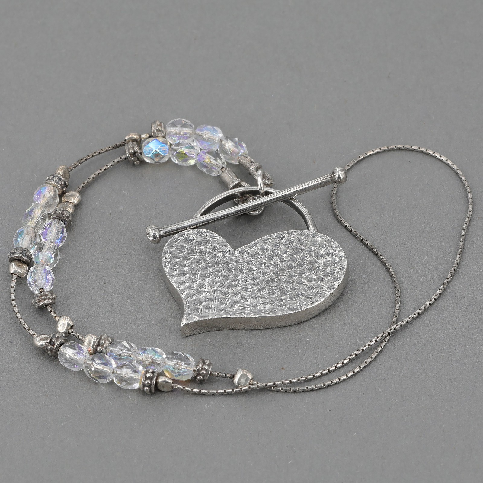 Vintage Silpada Crystal Bead Sterling Hammered Heart Toggle Necklace N0776 HTF
