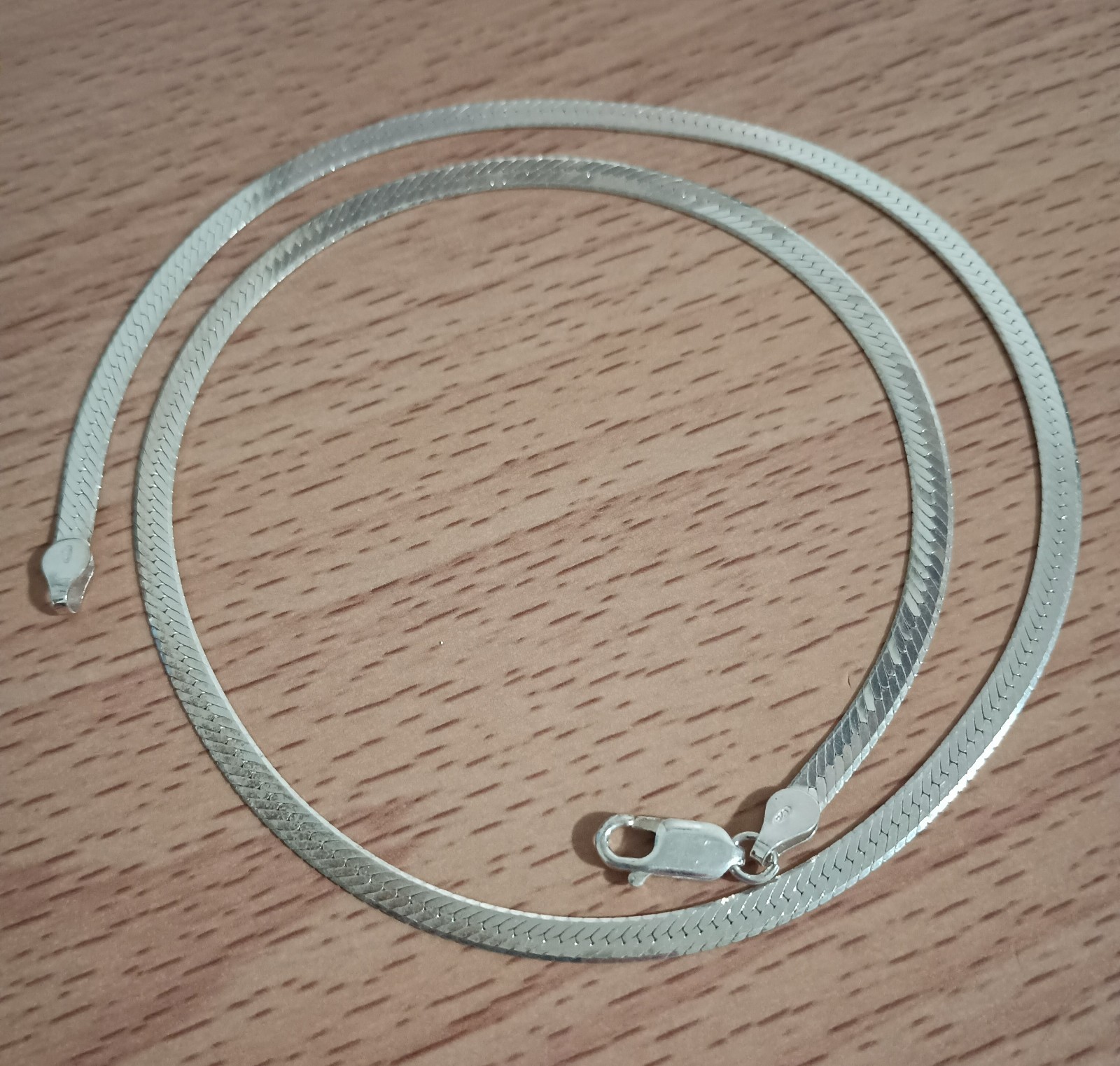 Vtg 925 Italy Sterling Silver 4mm Herringbone Chain 19 3/4″ long Necklace