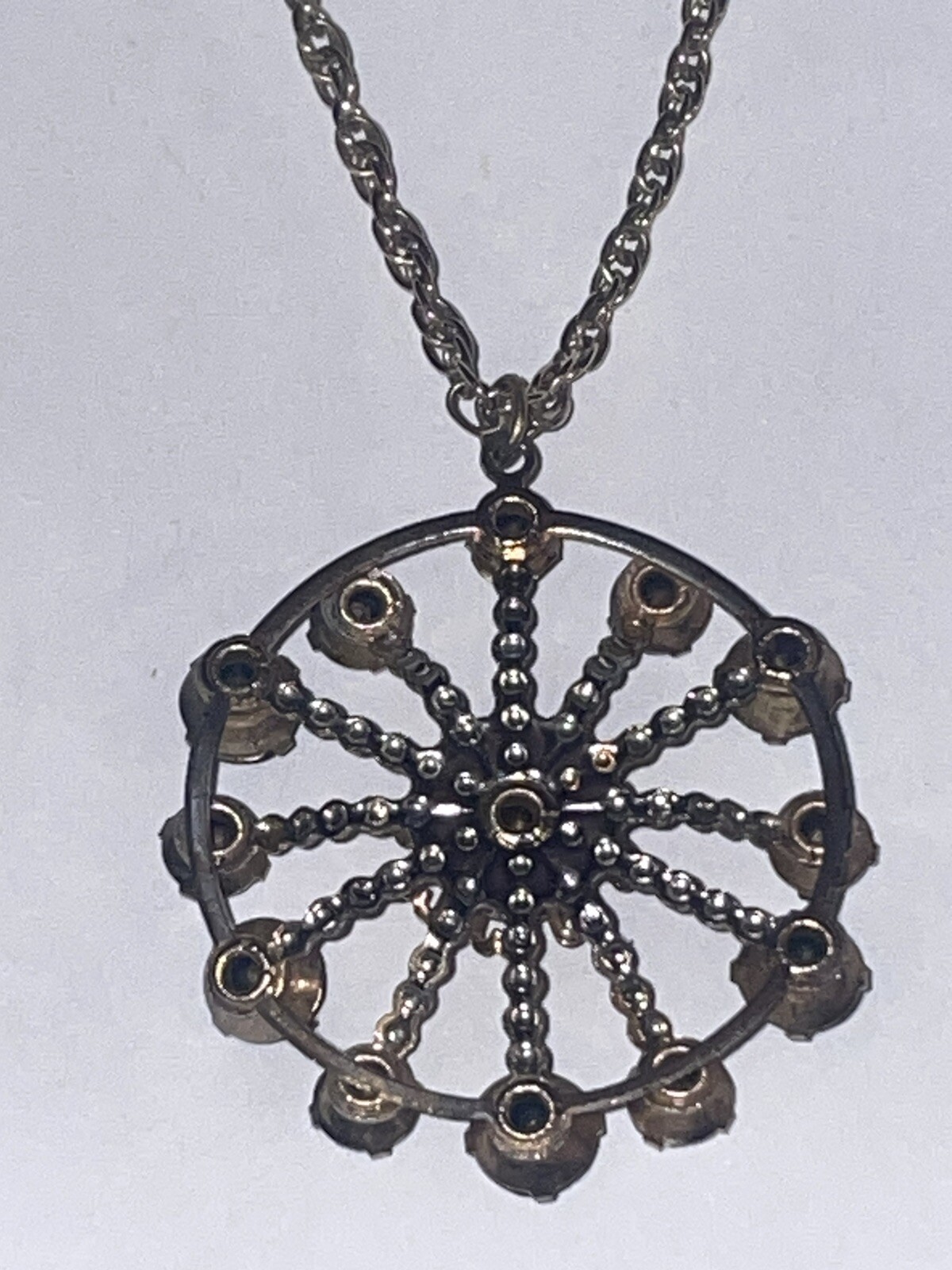 Vintage CA Co 12K Gold Filled 24″ w Green & Clear Stone Starburst Pendant🌺🌺