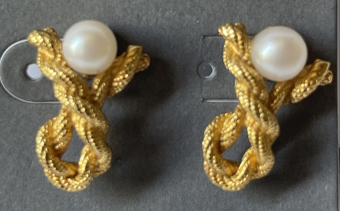 Vintage Gold Tone Knotted Rope Pearl Earrings