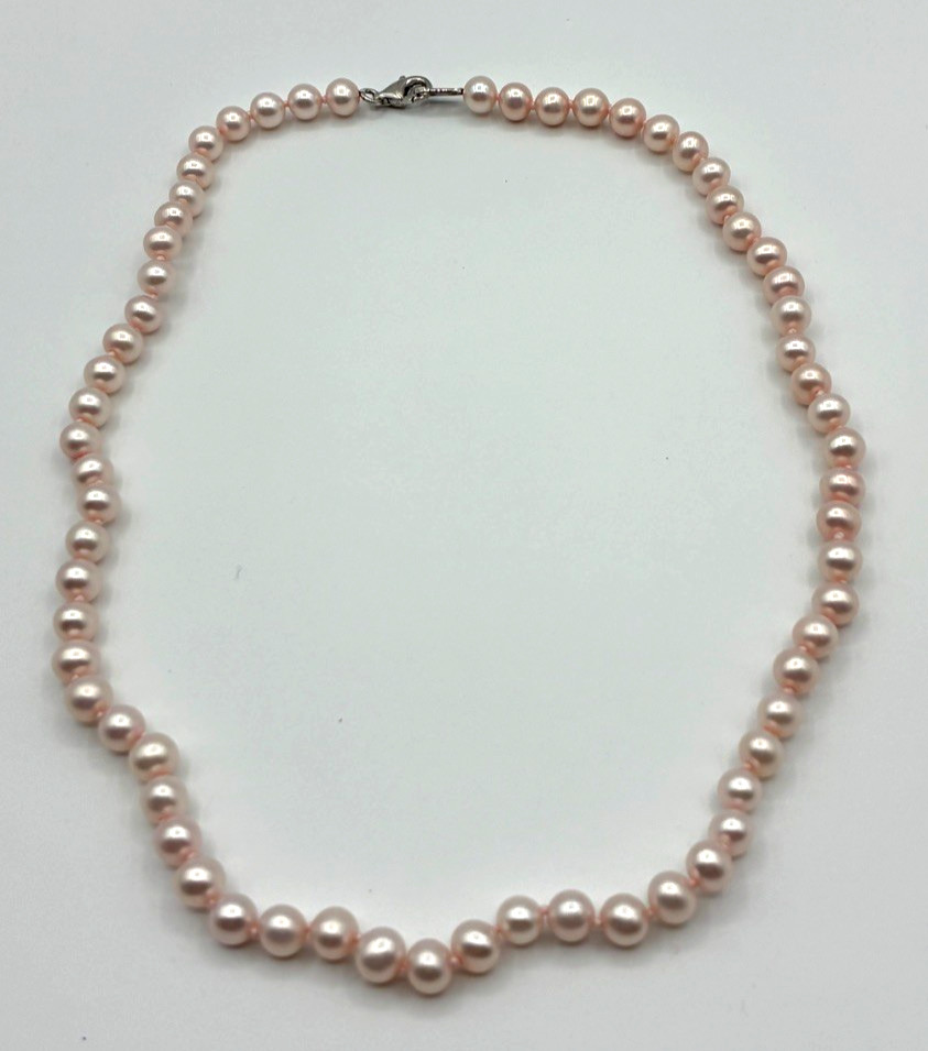 Vintage Pink Pearls Hand Knotted Sterling Silver Lobster Clasp 17″ Necklace