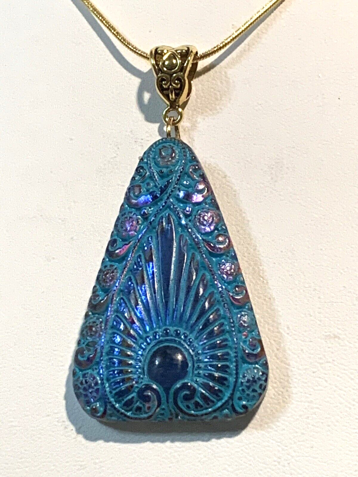 LAST ONES* VTG.EGYPT REVIVAL IRIDESCENT BLUE/VIOLET CZECH GLASS NECKLACE.g.verdi